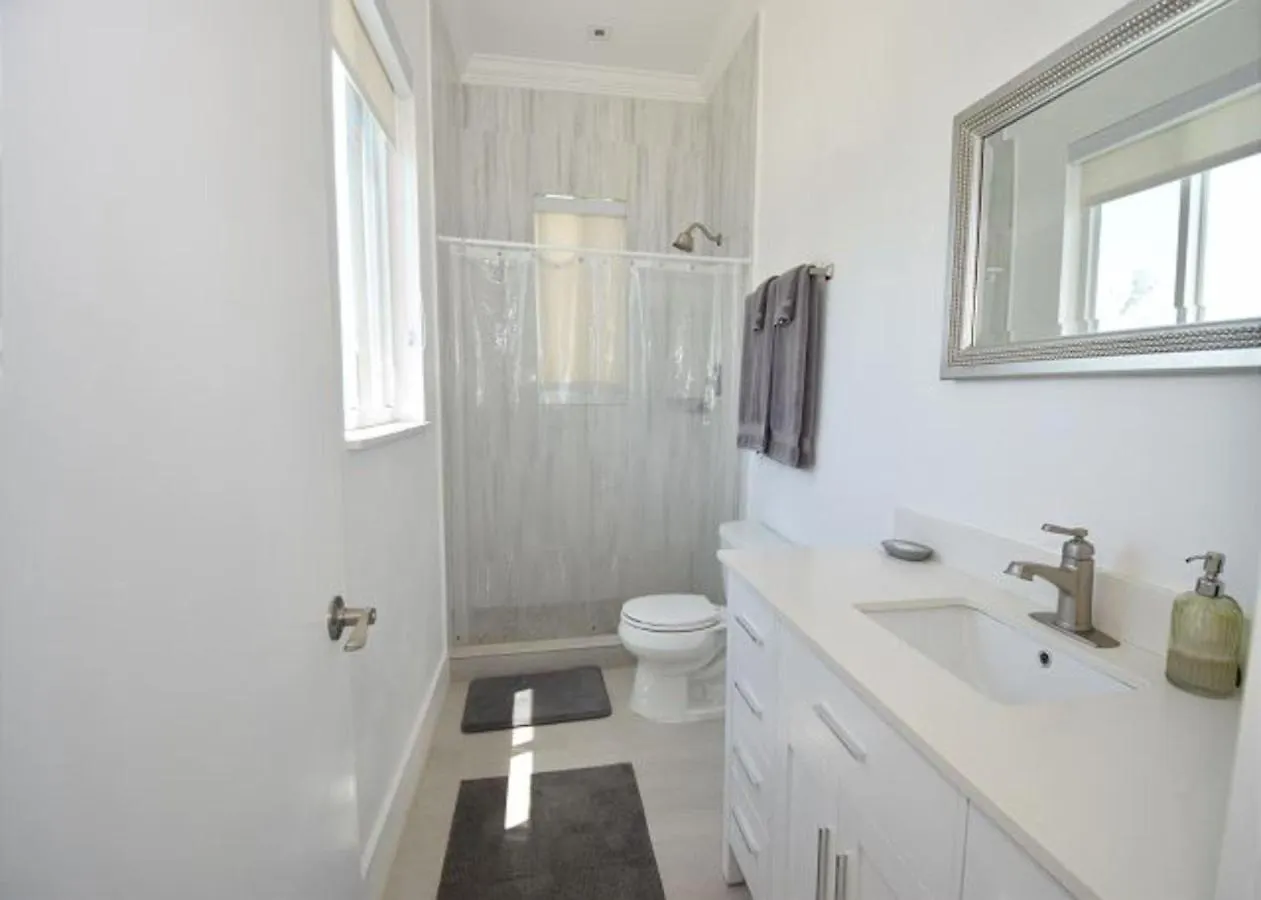 Cupid'S Way By Eleuthera Vacation Rentals Говернорс-Харбор 0*,  Багамские острова